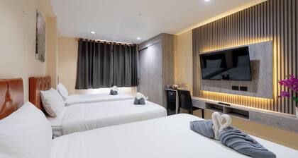 Square One Hotel Patong