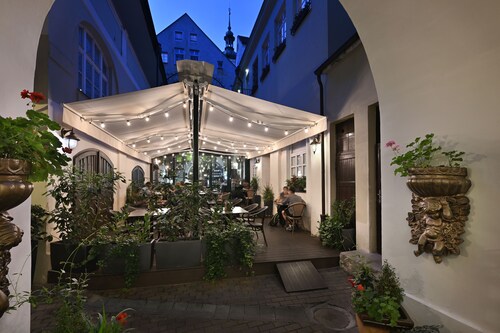 Little King Hotel U Malvaze