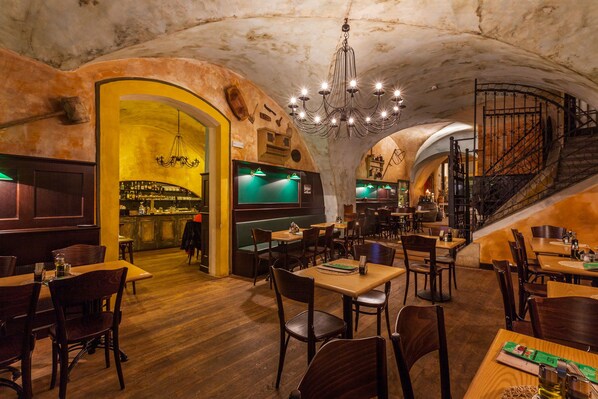 International cuisine - Little King Hotel U Malvaze (Prague)