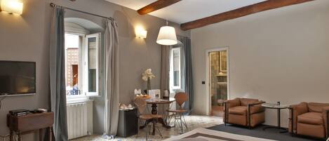 Deluxe Double Room, Air conditioning, City View