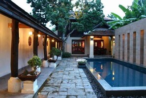 Piscina externa