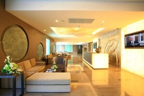 Lobby - 39 Boulevard Executive Residence (Bangkok)