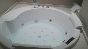 Superior Suite, Jetted Tub | Kolam renang