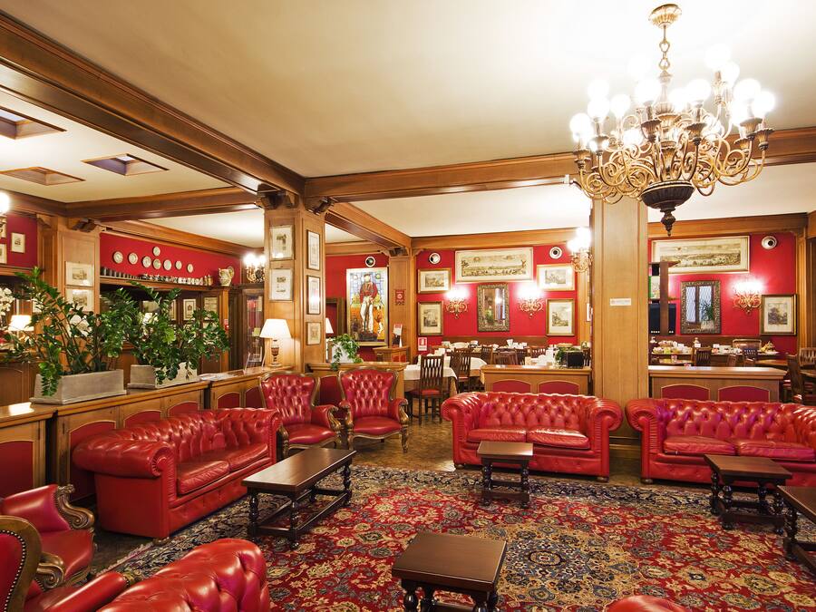 Lobby sitting area
