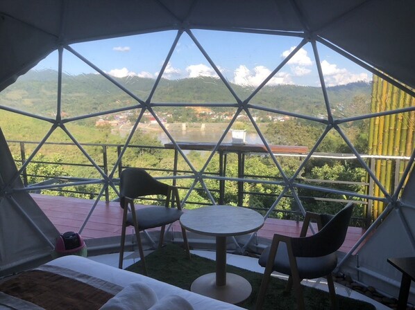 Dome Tent | Θέα από το δωμάτιο