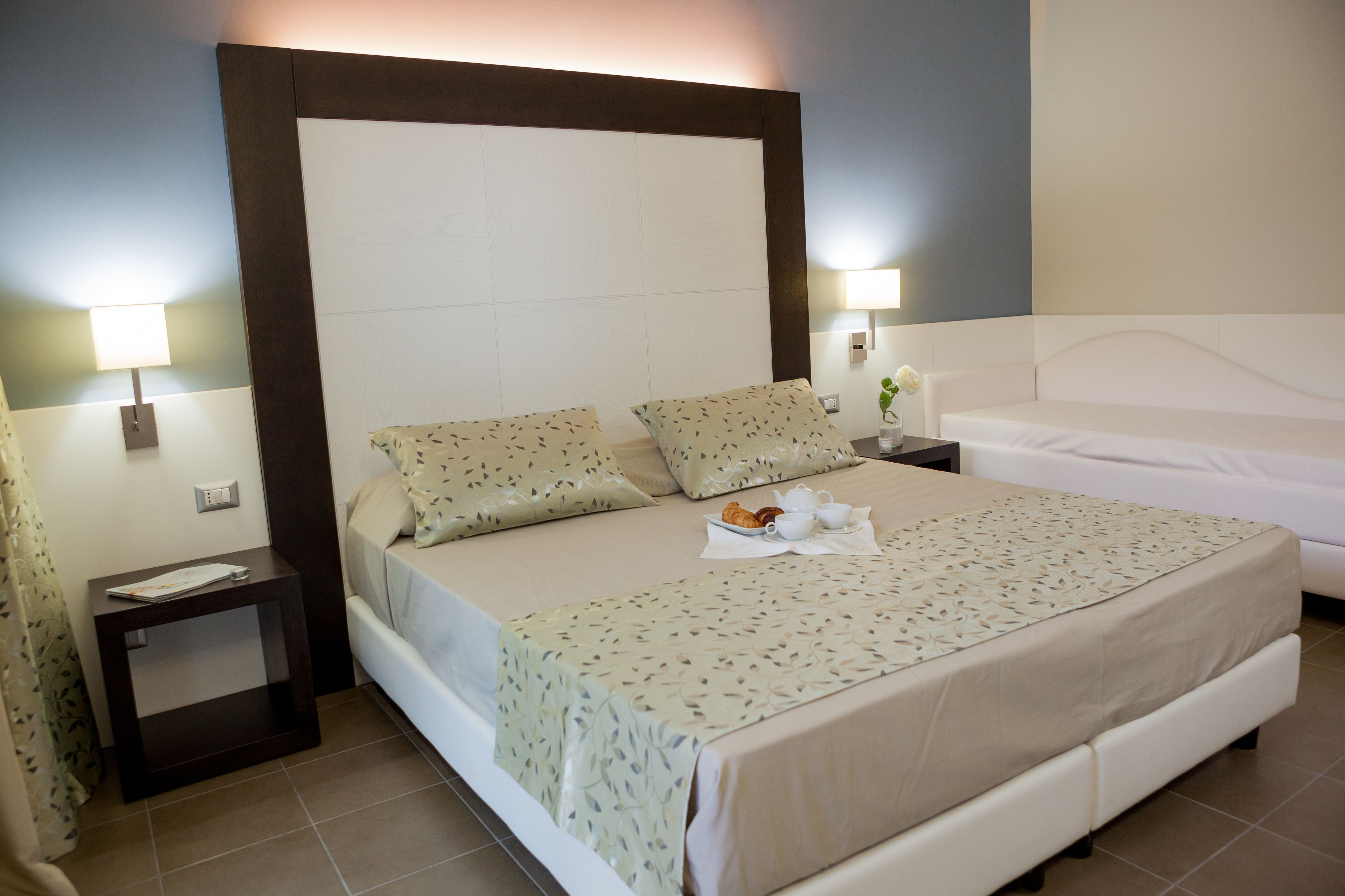 superior triple room, accessible, sea view | premium bedding, minibar, in-room safe, desk