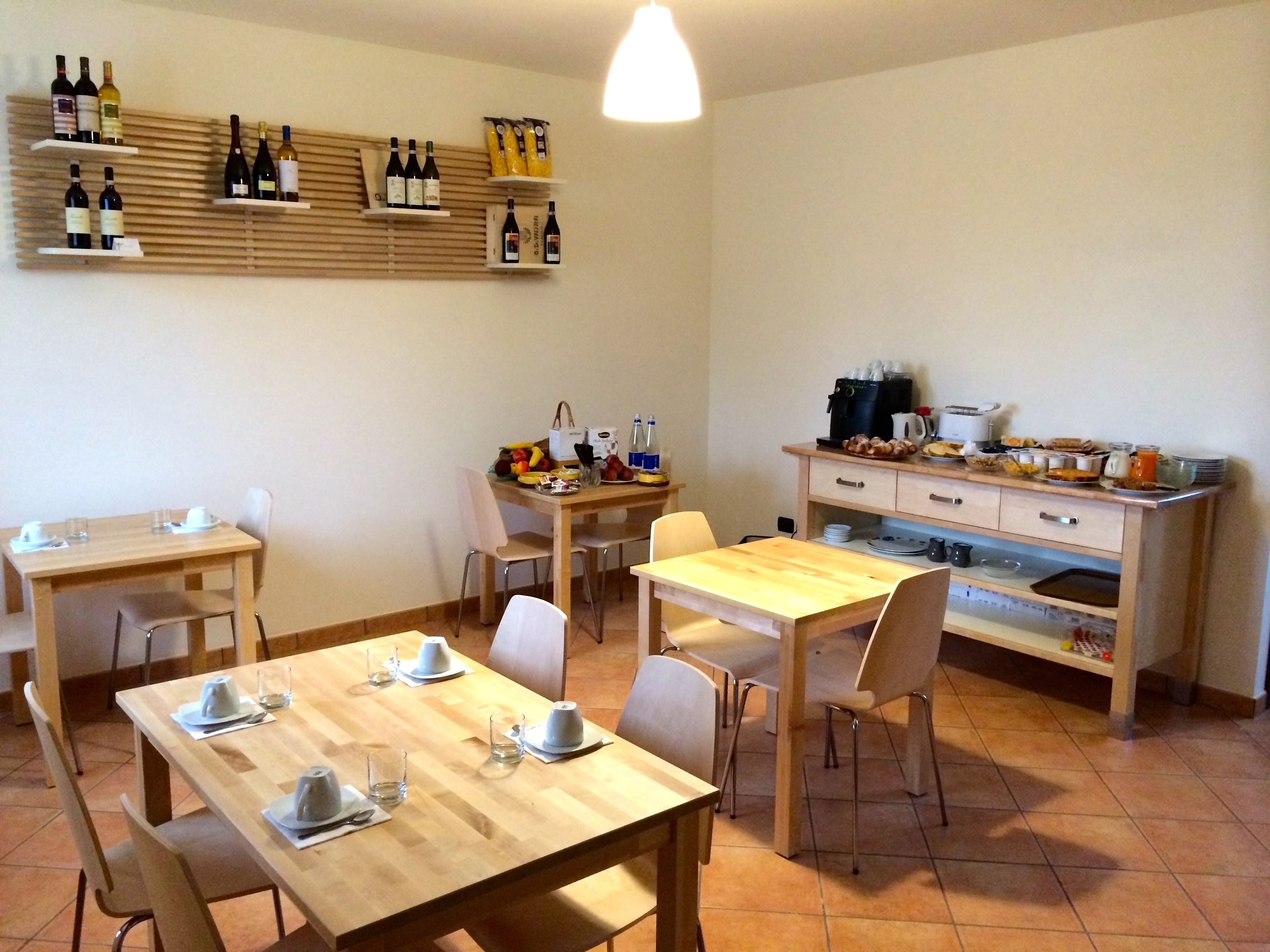 Daily cooked-to-order breakfast for a fee