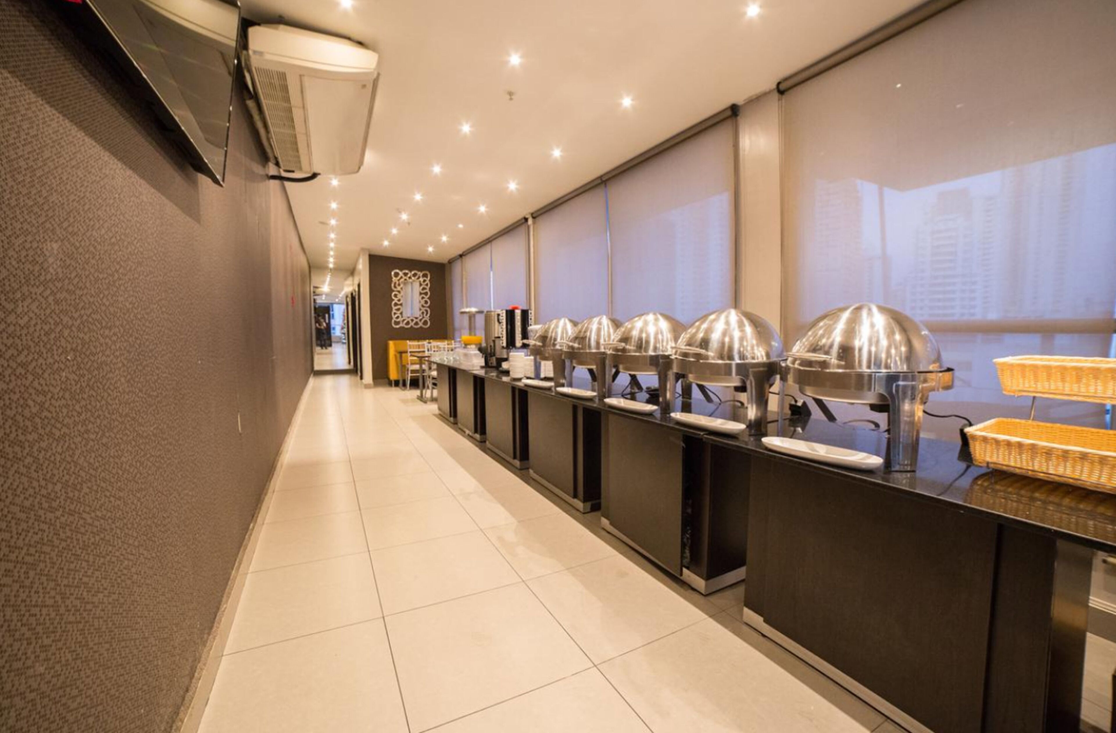 daily buffet breakfast (usd 5 per person)