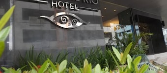 Hotel Ojos del Rio