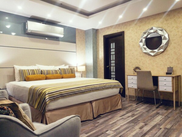 Presidential Studio Suite