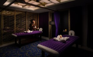 Couples treatment rooms, Thai massages, reflexology, massages