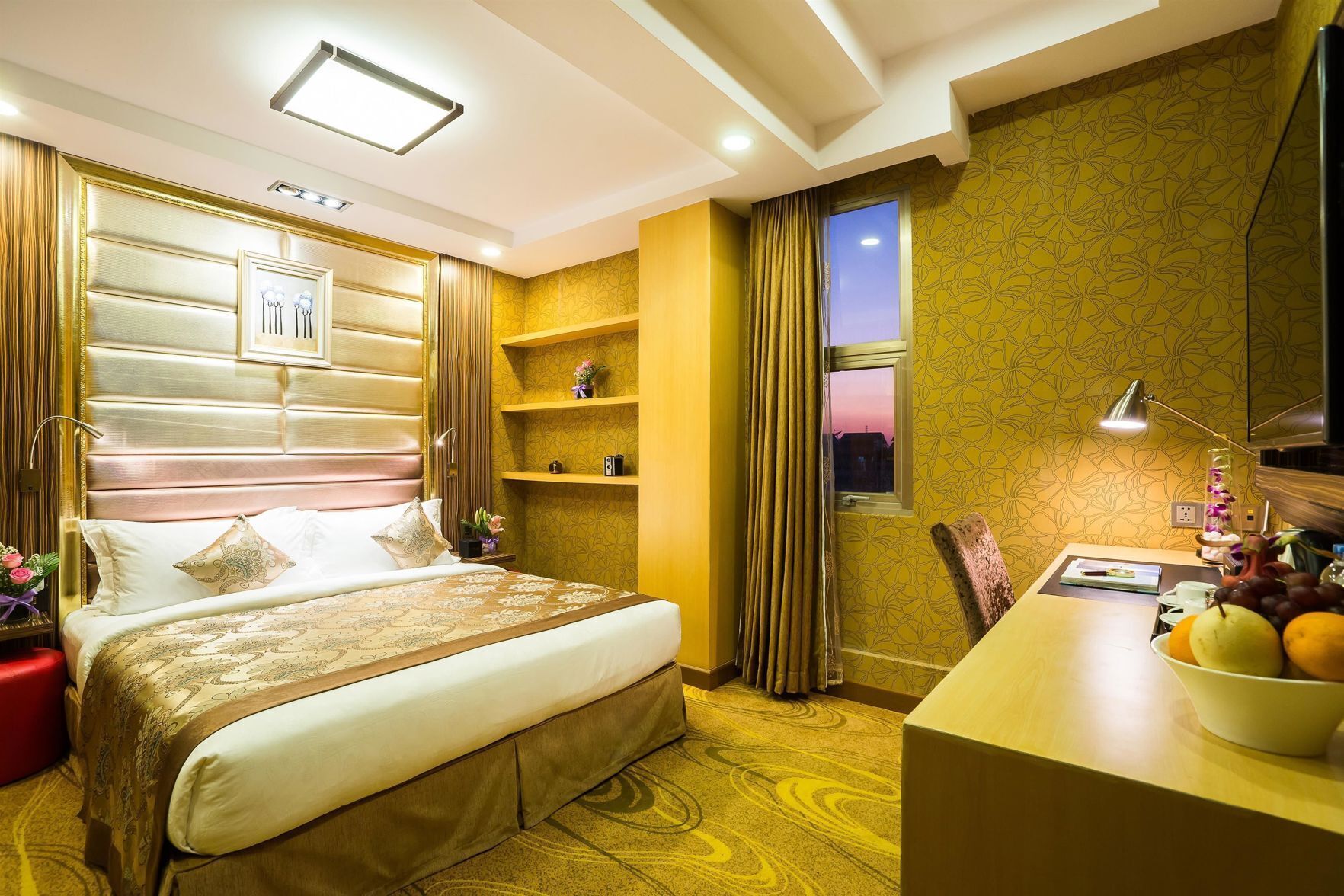 Minibar, in-room safe, blackout drapes, soundproofing