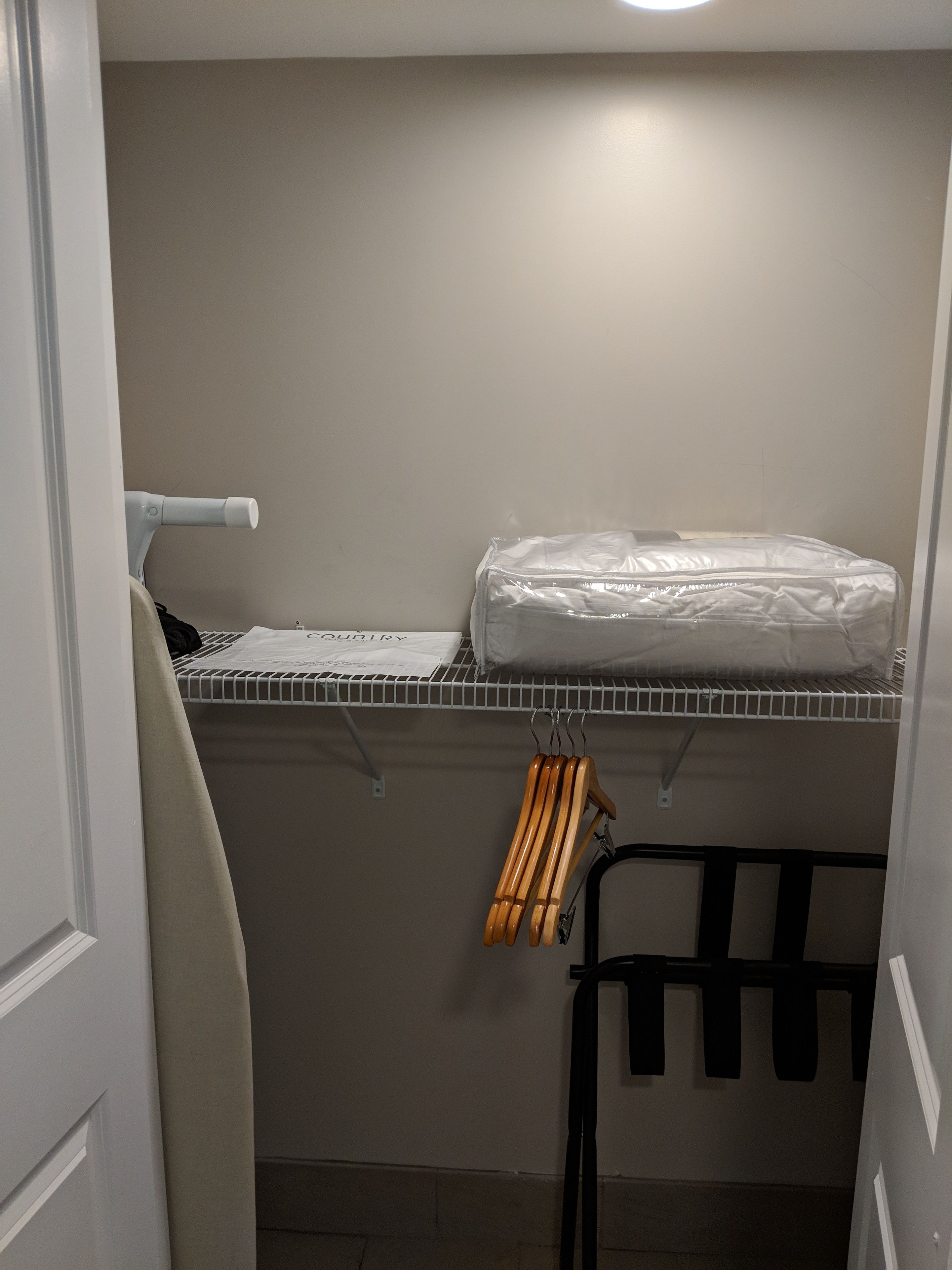 room, 1 king bed, accessible, non smoking | room amenity