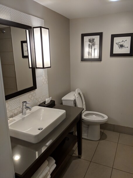 Country Inn Suites by Radisson, Gatlinburg, TN - Image 29