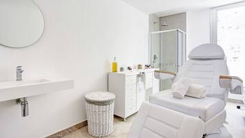 Lichaamsbehandelingen, body wraps, body scrubs, gezichtsbehandelingen