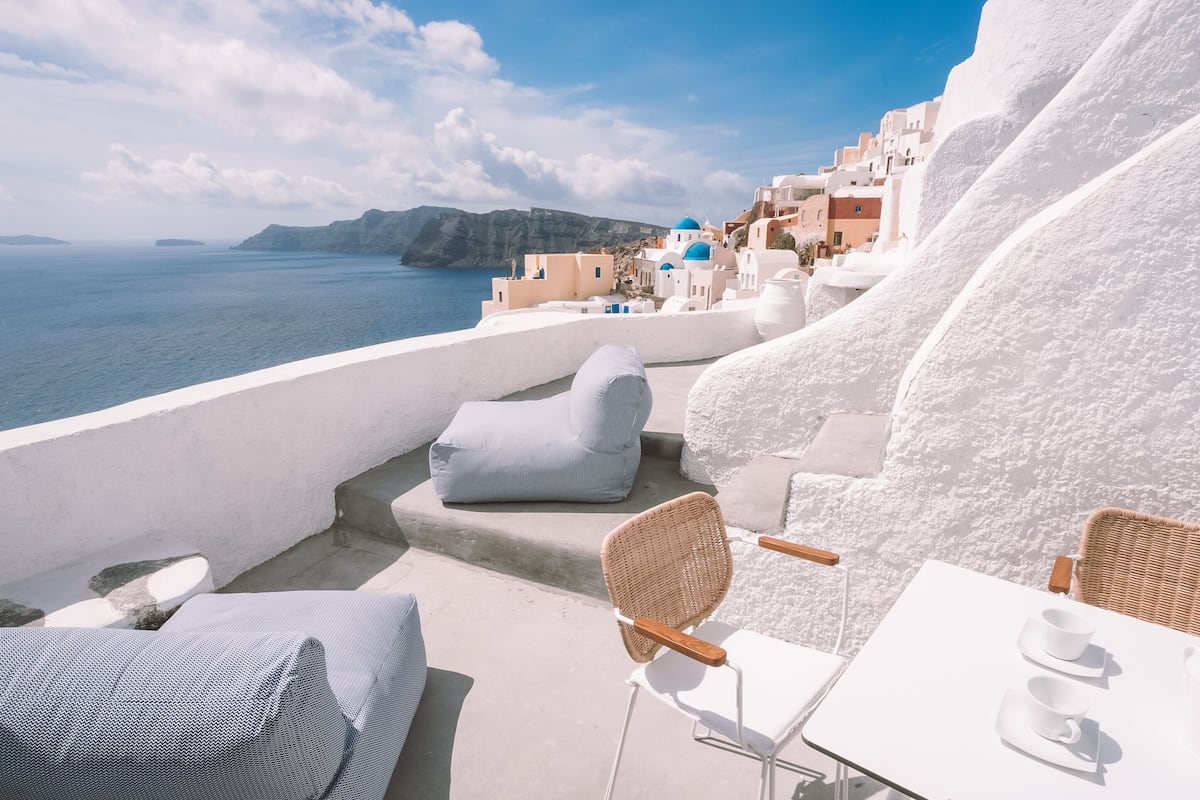 Sky Suite with indoor heated Jacuzzi & Caldera View | Terrace/patio