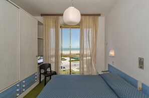 Double Room, 1 Double Bed, Sea View | Minibar, in-room safe, desk, free WiFi - Hotel Brasilia (Pietrasanta)