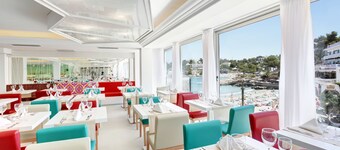 Grupotel Ibiza Beach Resort - Adults Only