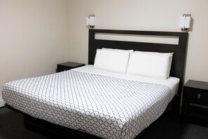 Down duvets, desk, iron/ironing board, free WiFi