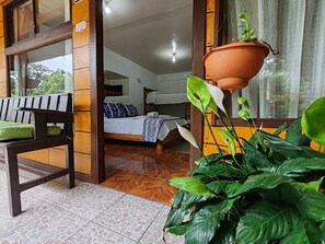 Family Room, Balcony, Garden View | Garden view - Cabinas El Pueblo - Hostel (Monteverde)