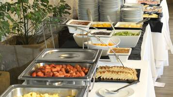 Daily buffet breakfast (USD 10 per person)