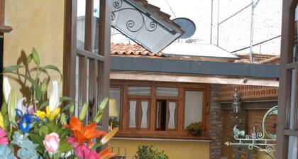 Hotel La Casa de las Rosas