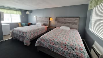 Standard Room, 1 Queen and 1 Double | WiFi, bed sheets
