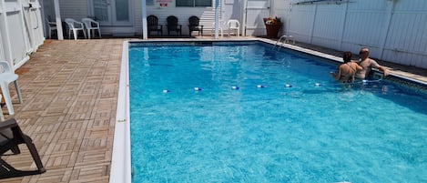 Utomhuspool
