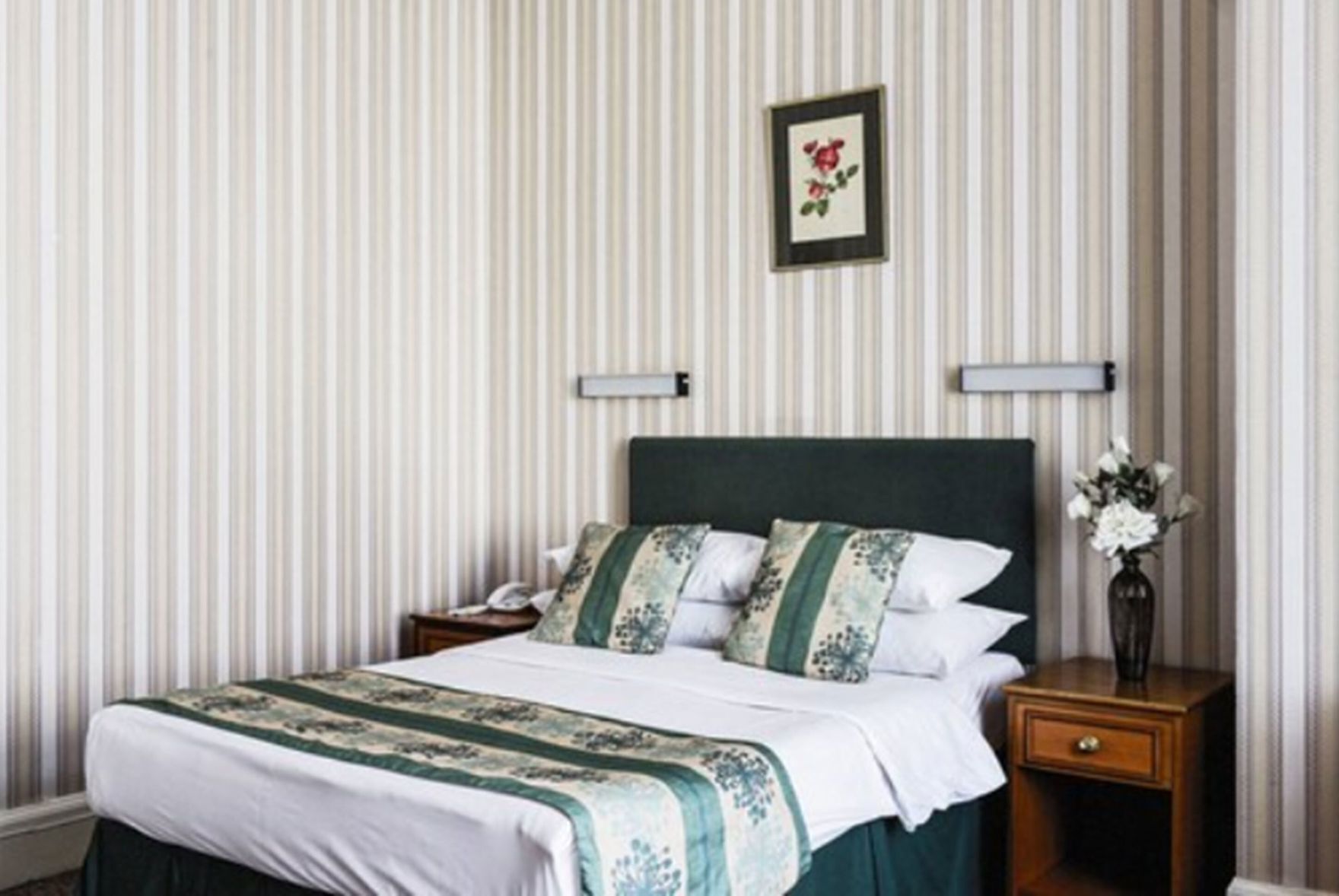 Desk, free WiFi, bed sheets