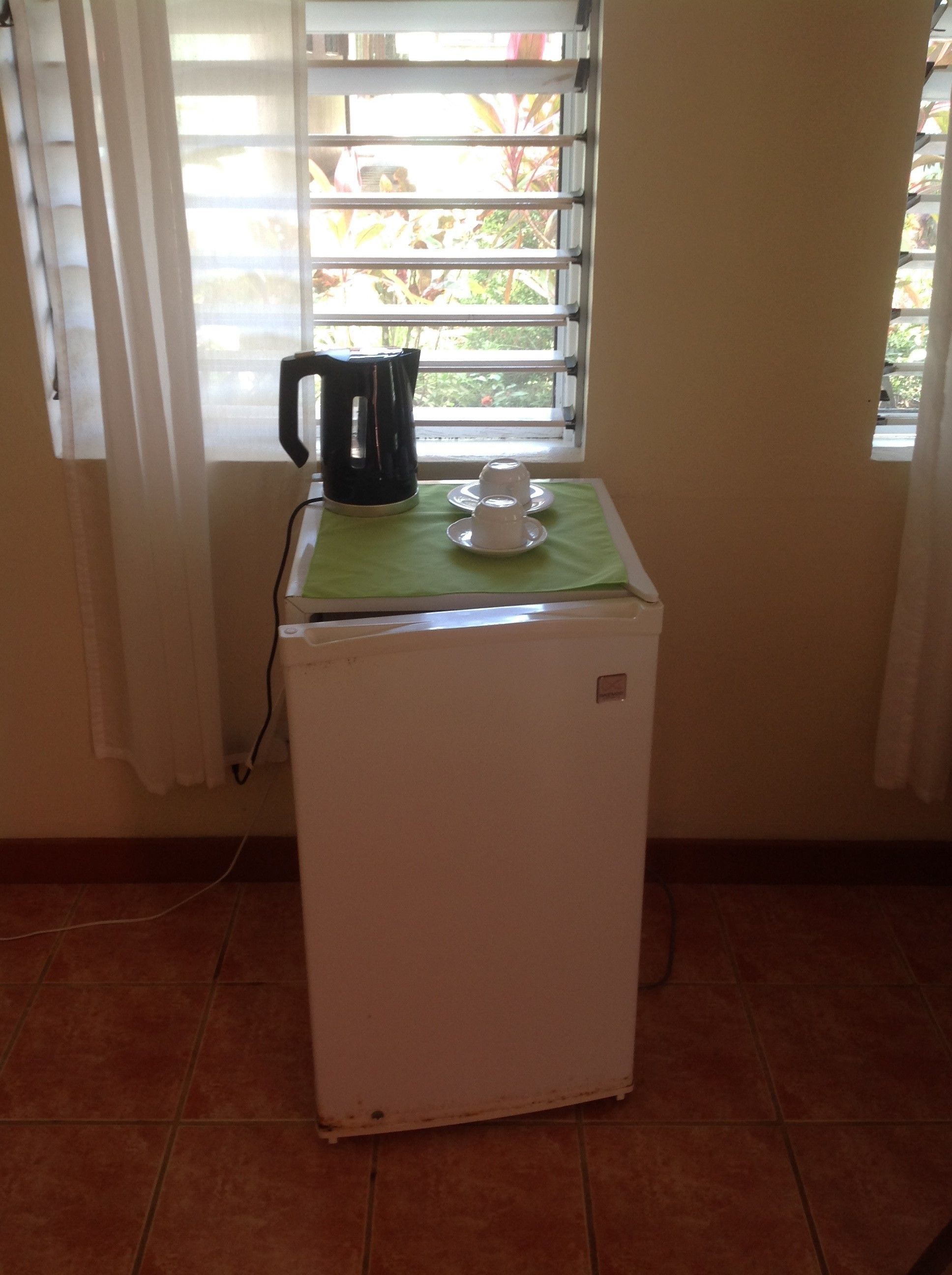 room, ocean view (manor) | mini fridge