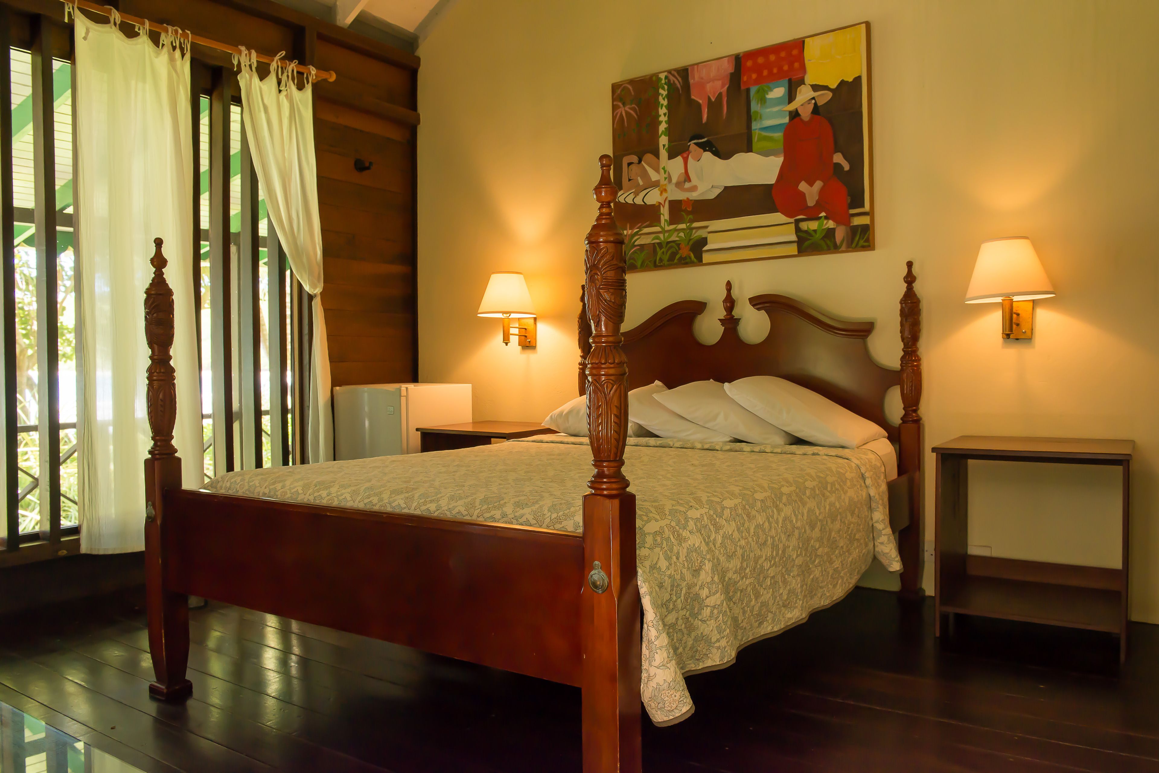 1 bedroom, in-room safe, individually decorated, individually furnished