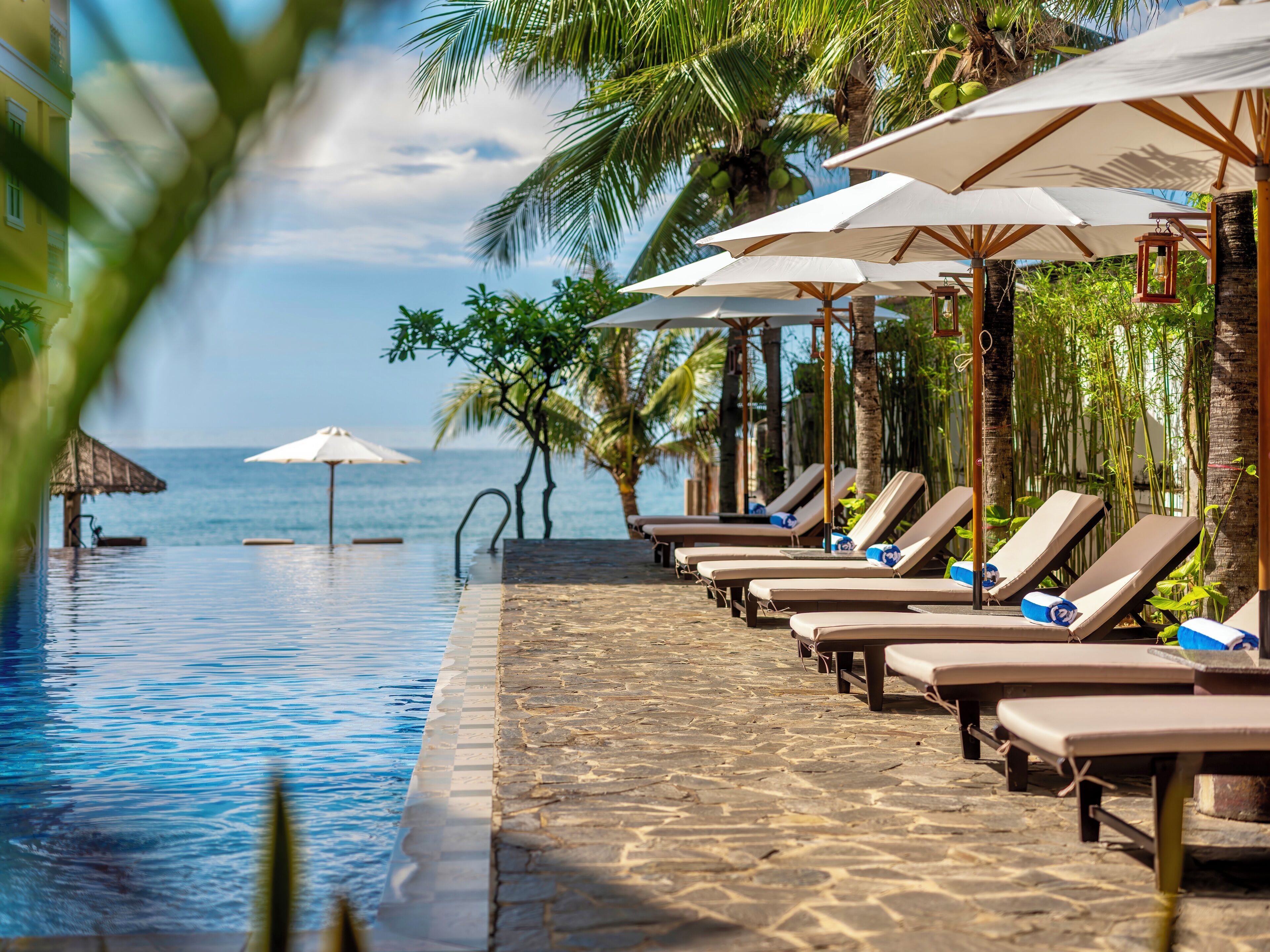 Outdoor pool, open 6:00 AM to 7:00 PM, sun loungers