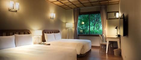 Family Room, 2 Double Beds | Mountain view