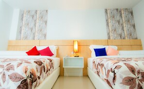 Family Room | Minibar, desk, blackout drapes, soundproofing - The Rama Residence Chiang Rai (Chiang Rai)