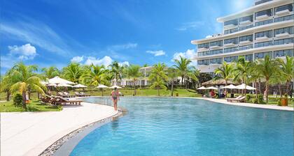 Cam Ranh Riviera Beach Resort & Spa
