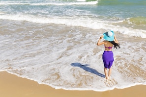 Private beach nearby, white sand