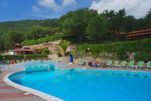 Unclassified image, 2 of 84, button - Villaggio Colombo (Andora)
