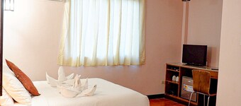 Tinhat Boutique Hotel and Restaurant