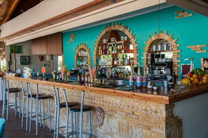 Bar (en la propiedad)