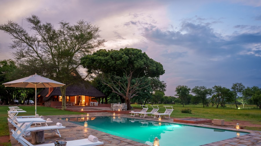 Zebras Crossing Lodge