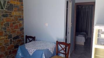 Essbereich im Zimmer