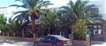 Foinikas Studios