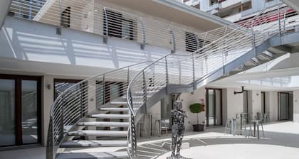 Hotel Studio Inn Centrale & Milano Urban Padel