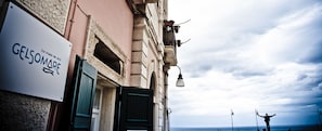 Premier Apartment, 3 Bedrooms, Accessible, Non Smoking | Front of property - evening/night