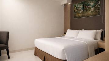 Minibar, in-room safe, desk, rollaway beds