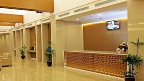 Lobby - Maestro Hotel (Pontianak)