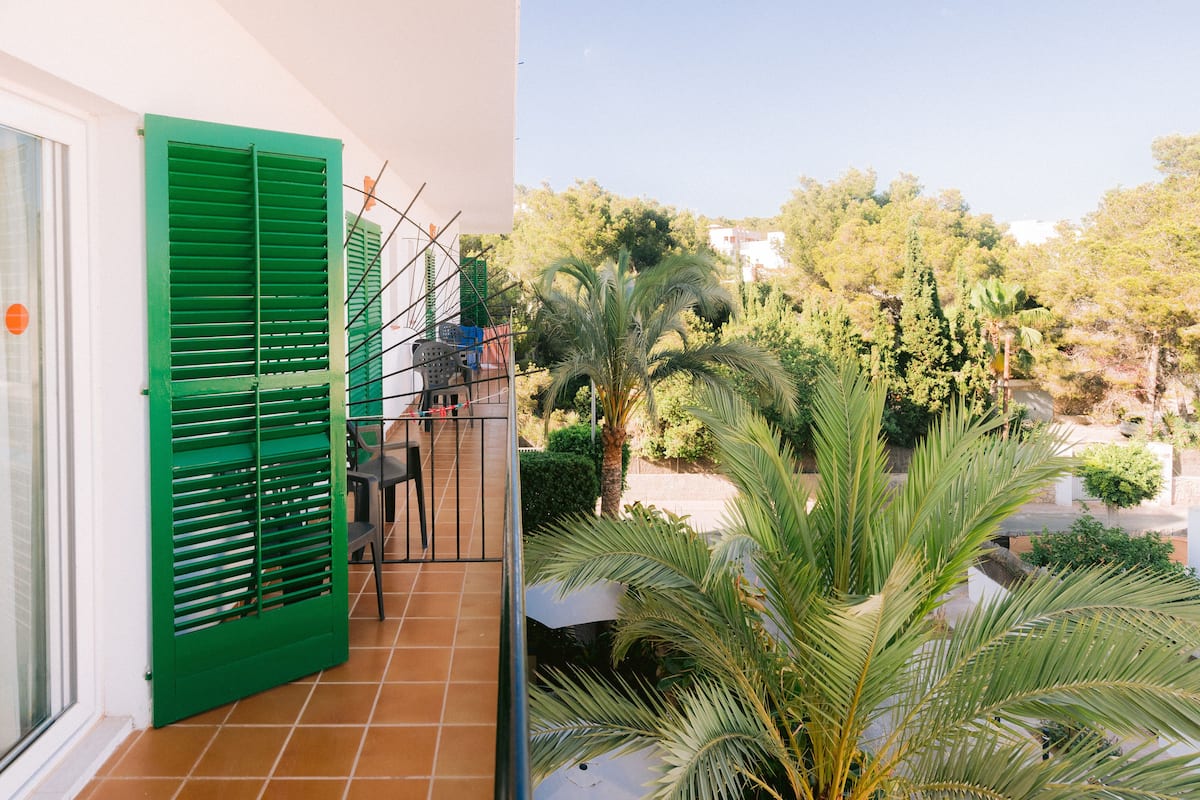 Habitación estándar, balcón | Balcón