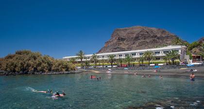 Apartamentos Charco del Conde