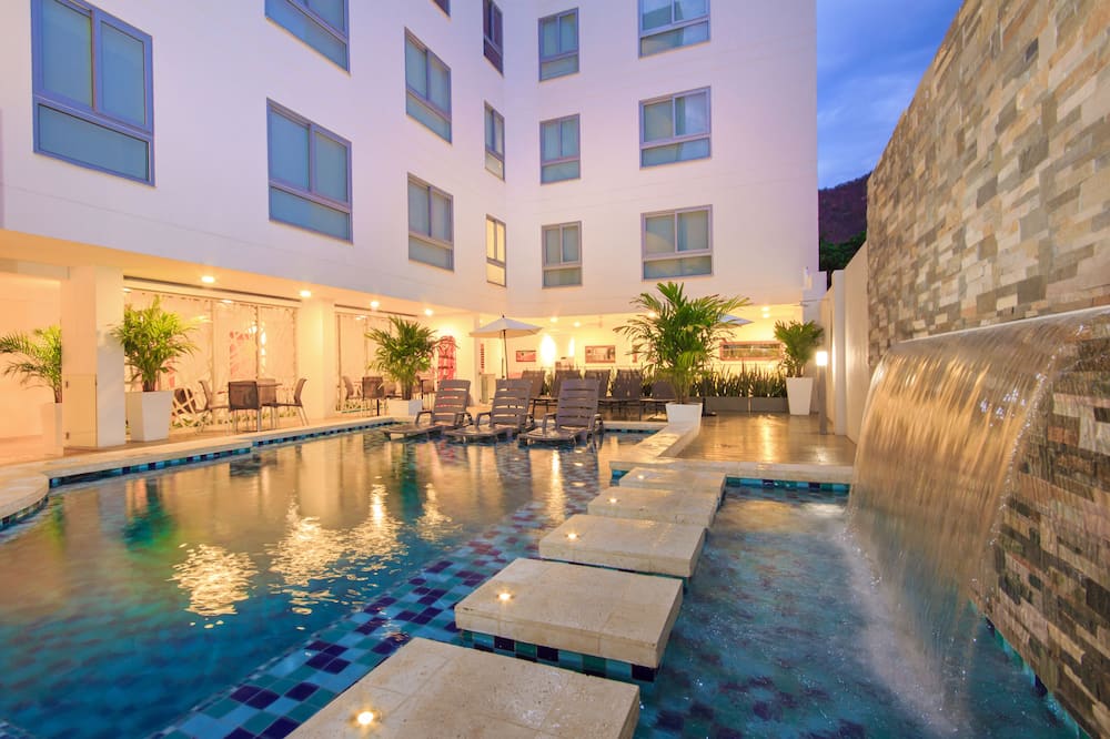 Del Mar Hotel