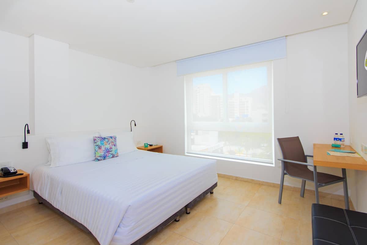 Ropa de cama de alta calidad y escritorio 
